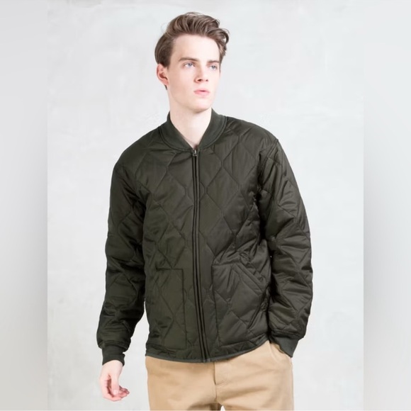 Stussy Men's Quilted Military Bomber Full Zip UpJacket Olive Green size Large